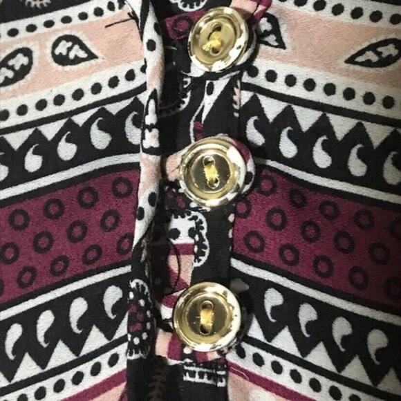 Charlotte Russe Long Sleeve Paisley Boho Top - Picture 7 of 9